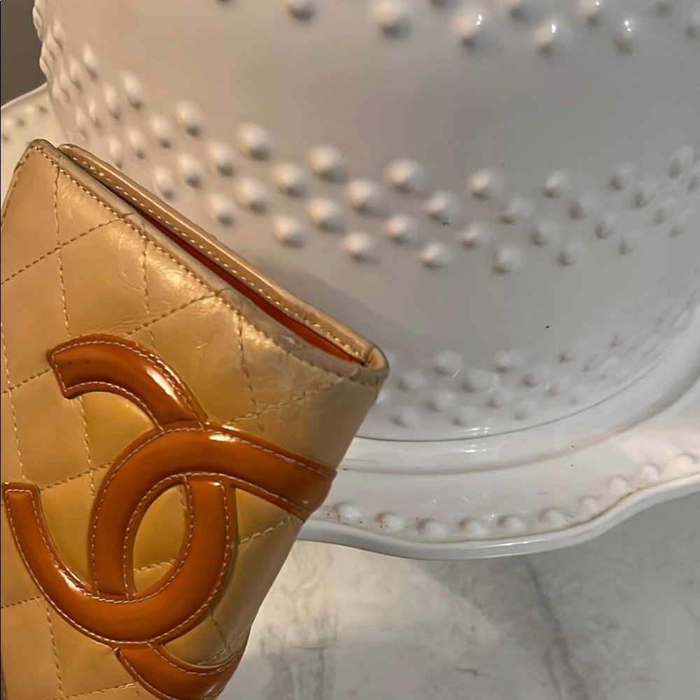 Chanel Quilted Beige Wallet - Picture 8 of 10